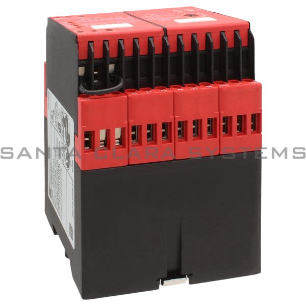 Telemecanique XPSAT5110 Safety Relay Product Image