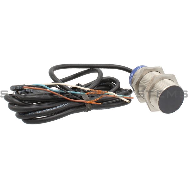 Telemecanique XS1M30KPM40 Proximity Switch Product Image
