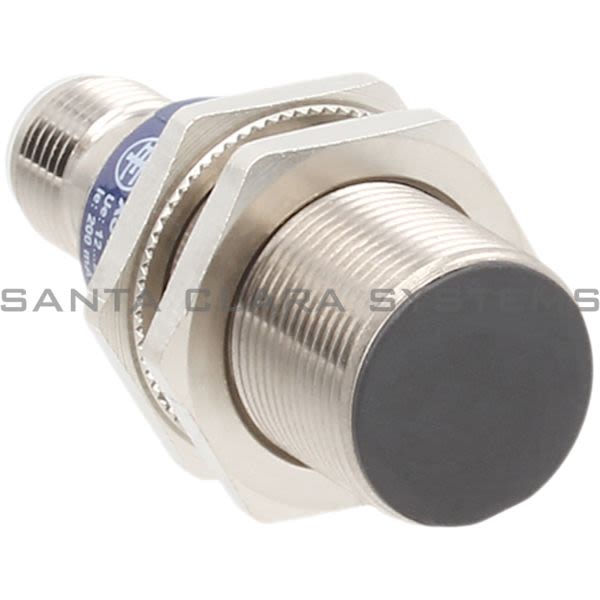 Telemecanique XS1N18NA349D Inductive Sensor 24VDC 200ma Xs +Options Product Image