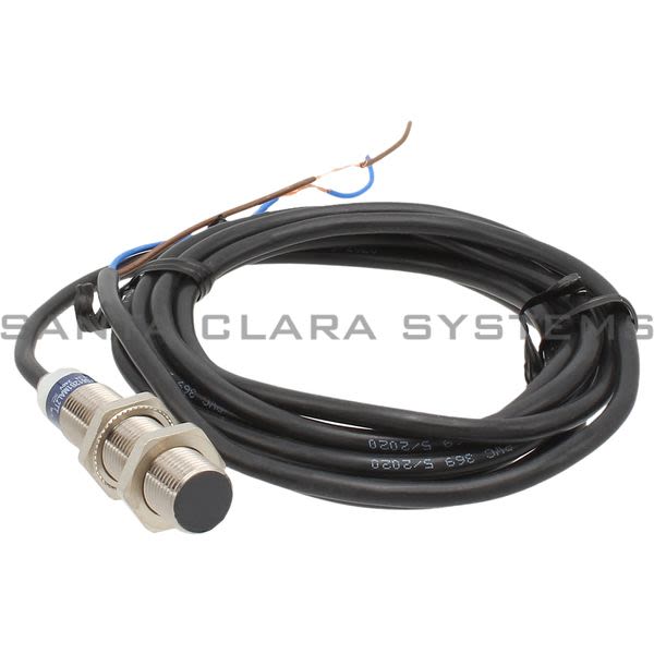 Telemecanique XS612B1MAL2TT Proximity Sensor Product Image