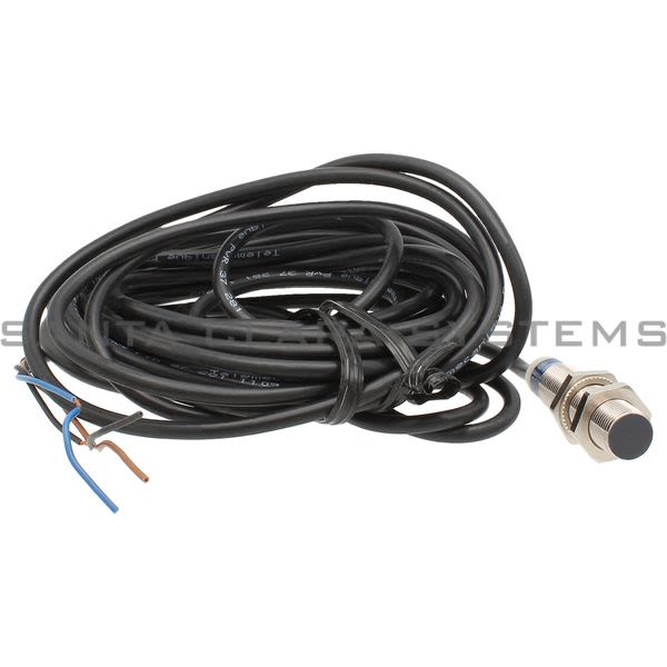 Telemecanique XS612B1PBL5 Proximity Switch Product Image