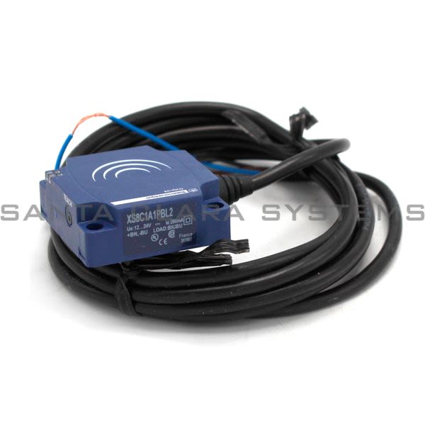 Telemecanique XS8C1A1PBL2 Inductive Sensor Product Image