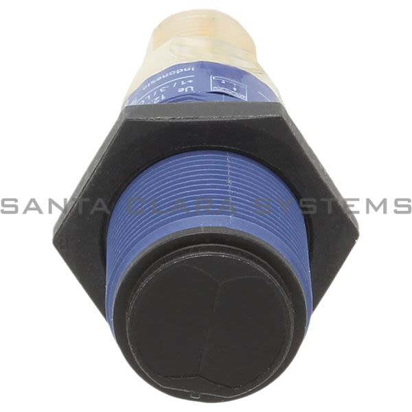 Telemecanique XUB1ANBNM12 Photo-electric sensor - XUB - reflex - Sn 4m - 12..24VDC - M12 Product Image