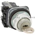Allen Bradley 800TC-E14A Pushbutton | Finger Safe Product Image