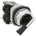 Allen Bradley 800TC-H18A Selector Switch | Finger Safe Product Image