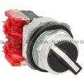 Allen Bradley 800TC-H2D2 Selector Switch | Finger Safe Product Image