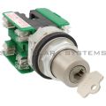 Allen Bradley 800TC-H3108BP Selector Switch | Finger Safe Product Image