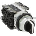 Allen Bradley 800TC-J2KD7C Selector Switch | Finger Safe Product Image