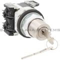 Allen Bradley 800TC-N31KF4B Selector Switch | Finger Safe Product Image