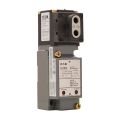 Cutler-Hammer E51CLYED90 Photoelectric Sensor | Fiber Optic Product Image