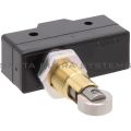 Omron Z-15GQ22-B7-K Limit Switch Product Image